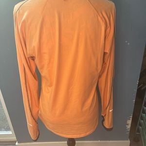 Nike dri fit long sleeve size medium